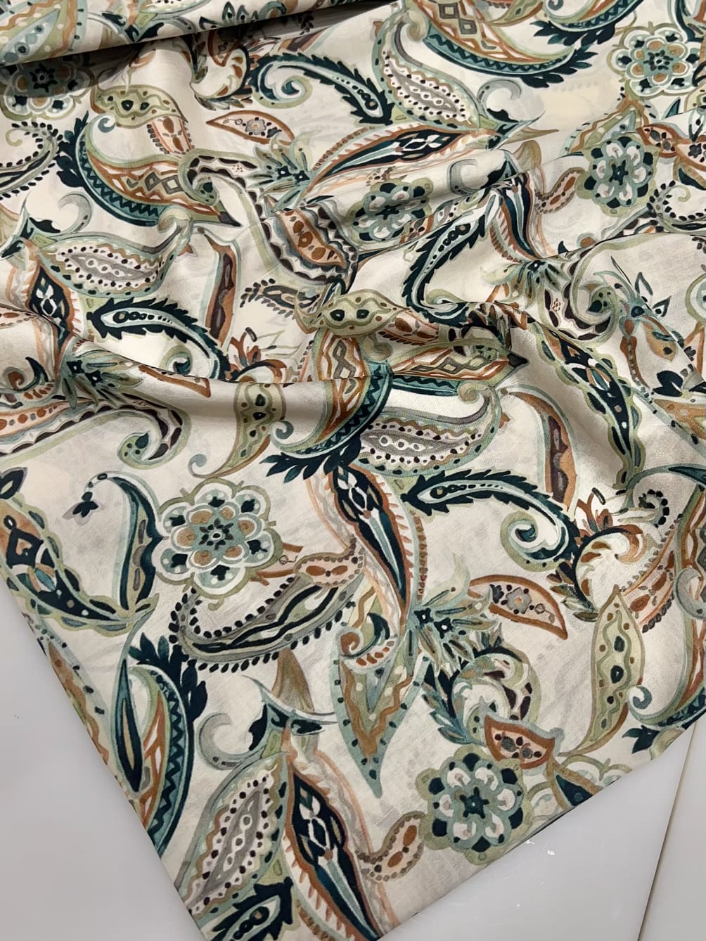 The Chanderi Muse: Pure Printed Luxury